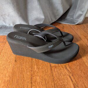 NWT Black Wedge Thong Sandal | Flojos